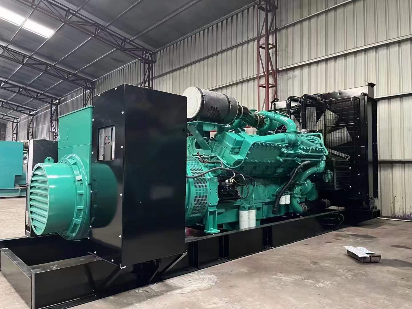 福田如何降低 800kW 柴油发电机输出电流的波动?