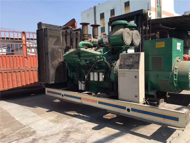 福田如何判断柴油发电机组的机油温度是否达到了合适的预热温度?